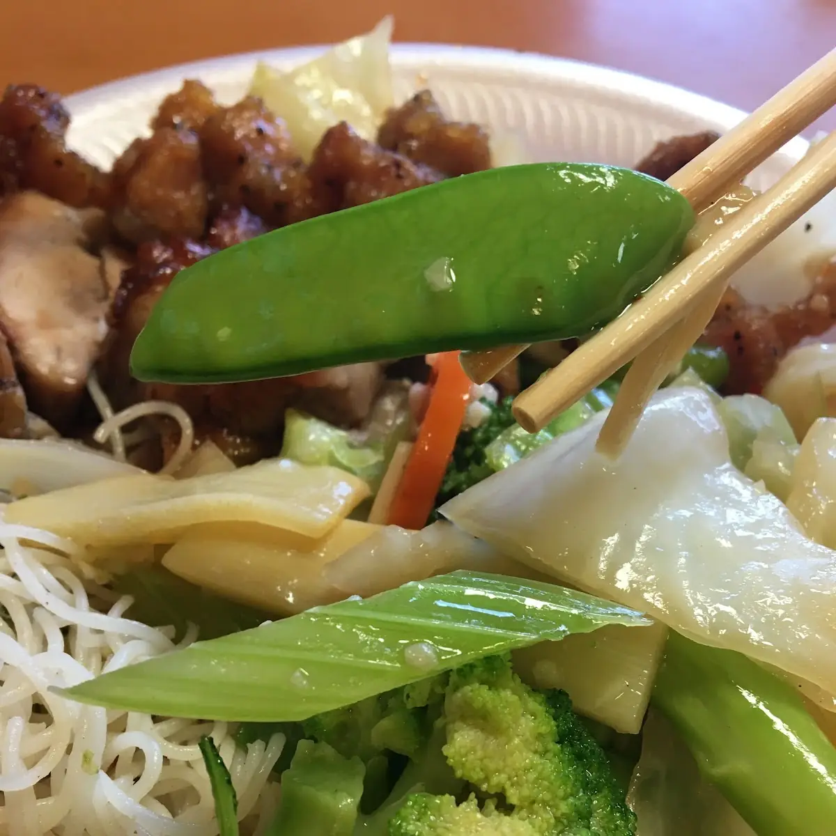 Chicken with Mixed Vegetables 什菜鸡